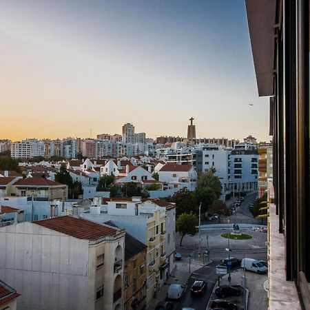 Just4U Apartment 2 Almada Exterior photo
