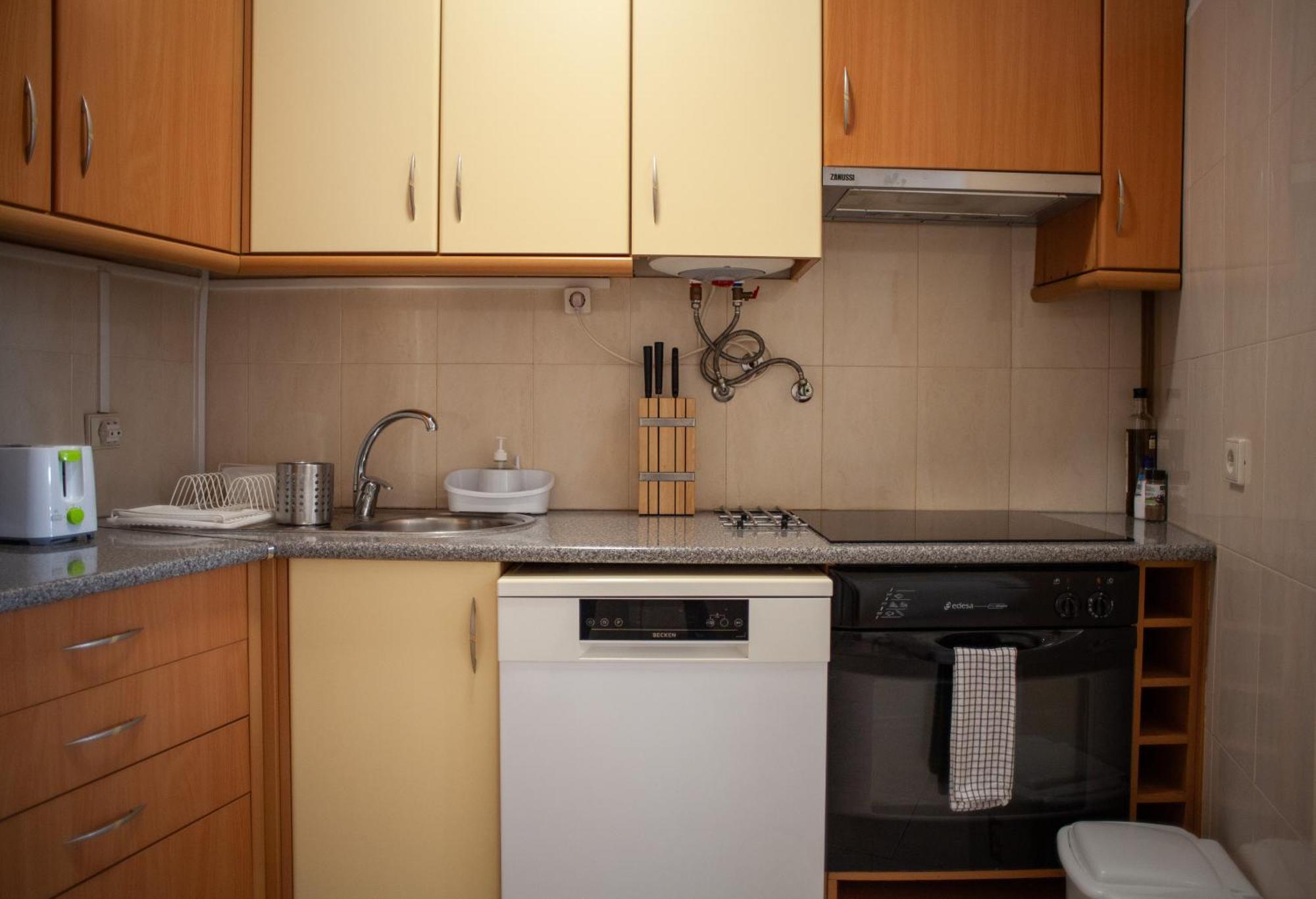 Just4U Apartment 2 Almada Exterior photo
