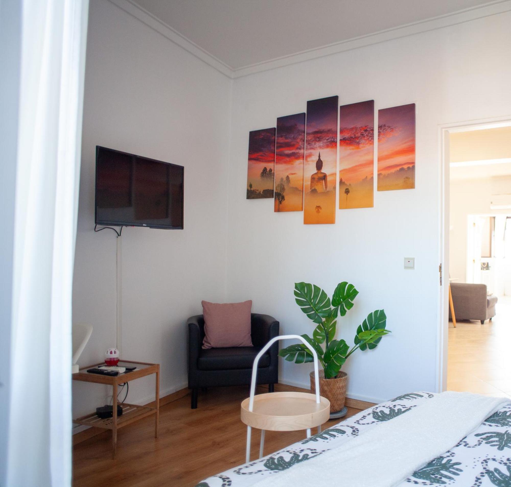 Just4U Apartment 2 Almada Exterior photo